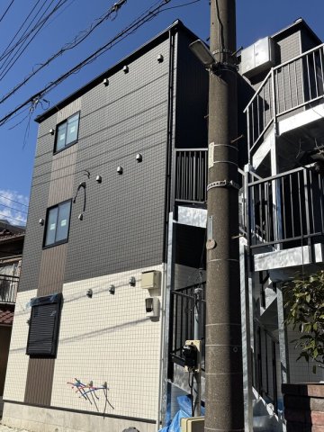 建物外観　落ち着いた雰囲気の外観です