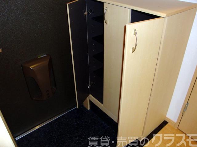 玄関　下駄箱！
