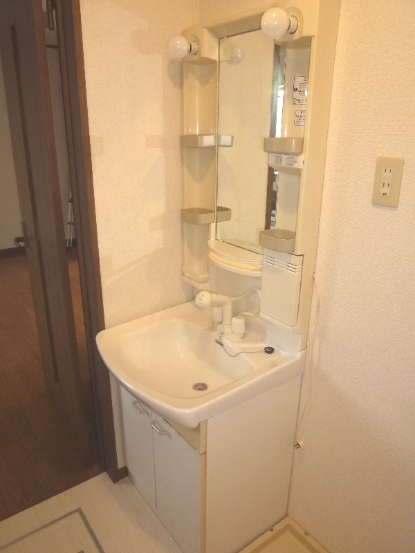 洗面設備　2019年9月時の写真です。