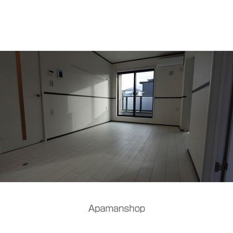 小田急江ノ島線 六会日大前駅 徒歩16分 2階建 築1年の居間写真