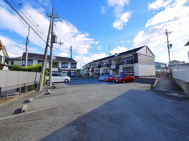 駐車場　駐車場があります