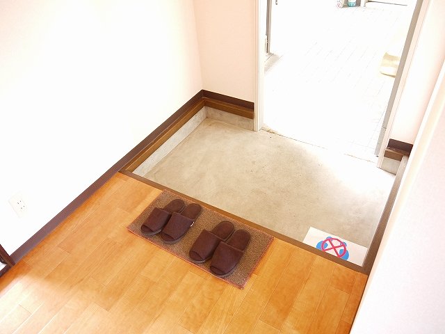 玄関　落ち着いた玄関です