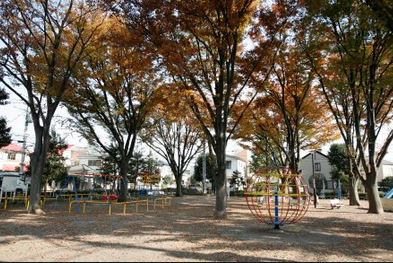 公園　烏山公園（公園）まで1696m