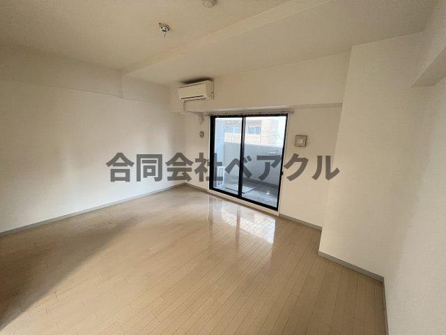 居室・リビング　ゆったりとした居間です