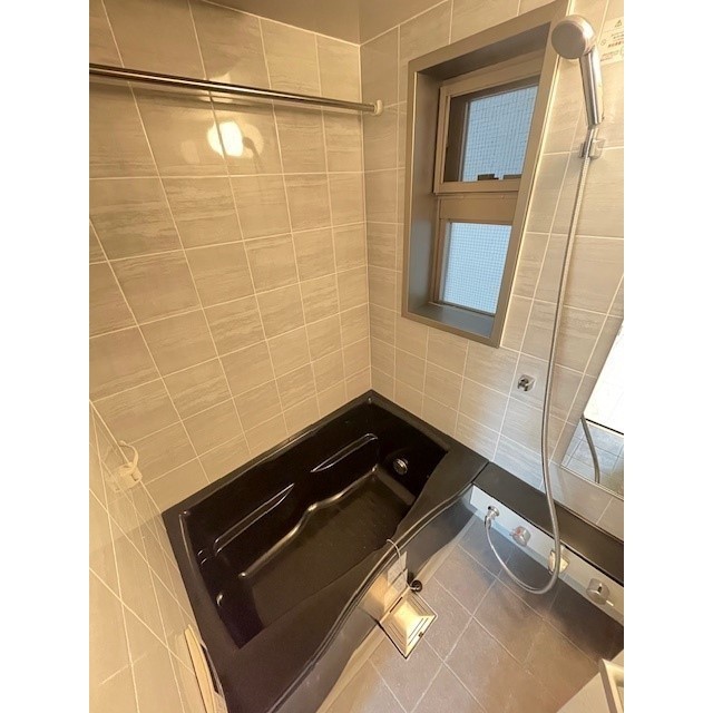 バス・シャワールーム　バス※別部屋参考写真