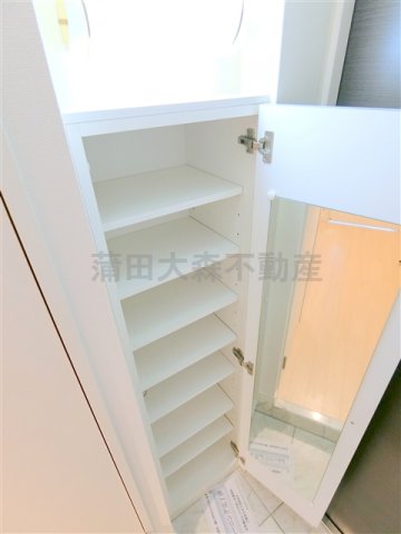その他設備　玄関収納