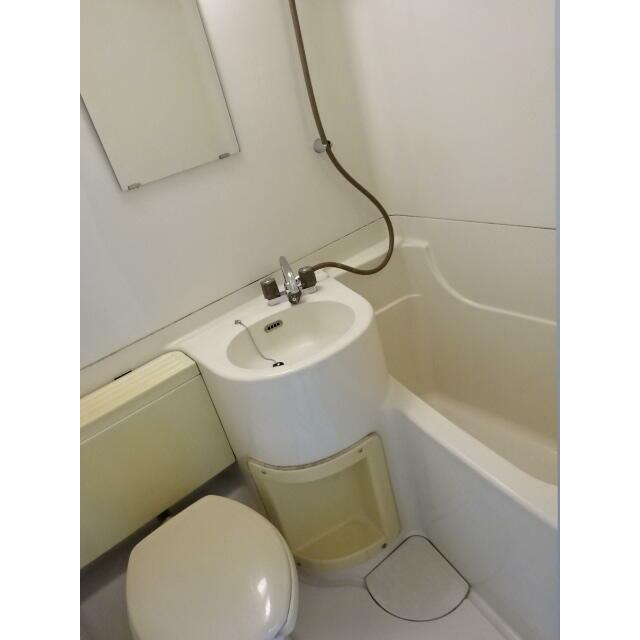 バス・シャワールーム　※別部屋参考写真
