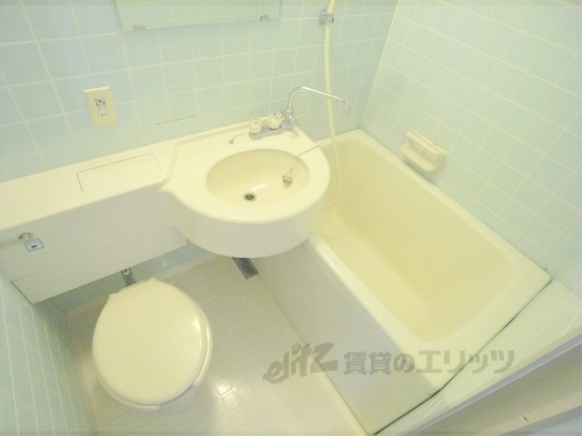 バス・シャワールーム　ユニットバス