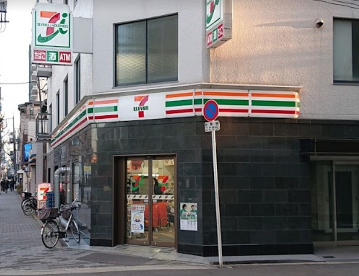 コンビニ　セブンイレブン 大阪アメニティパーク前店（コンビニ）まで305m