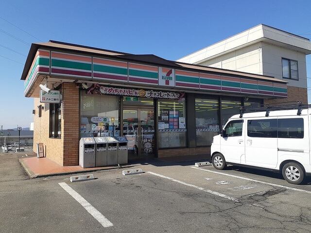 コンビニ　セブン・イレブン小諸御影店（コンビニ）まで500m