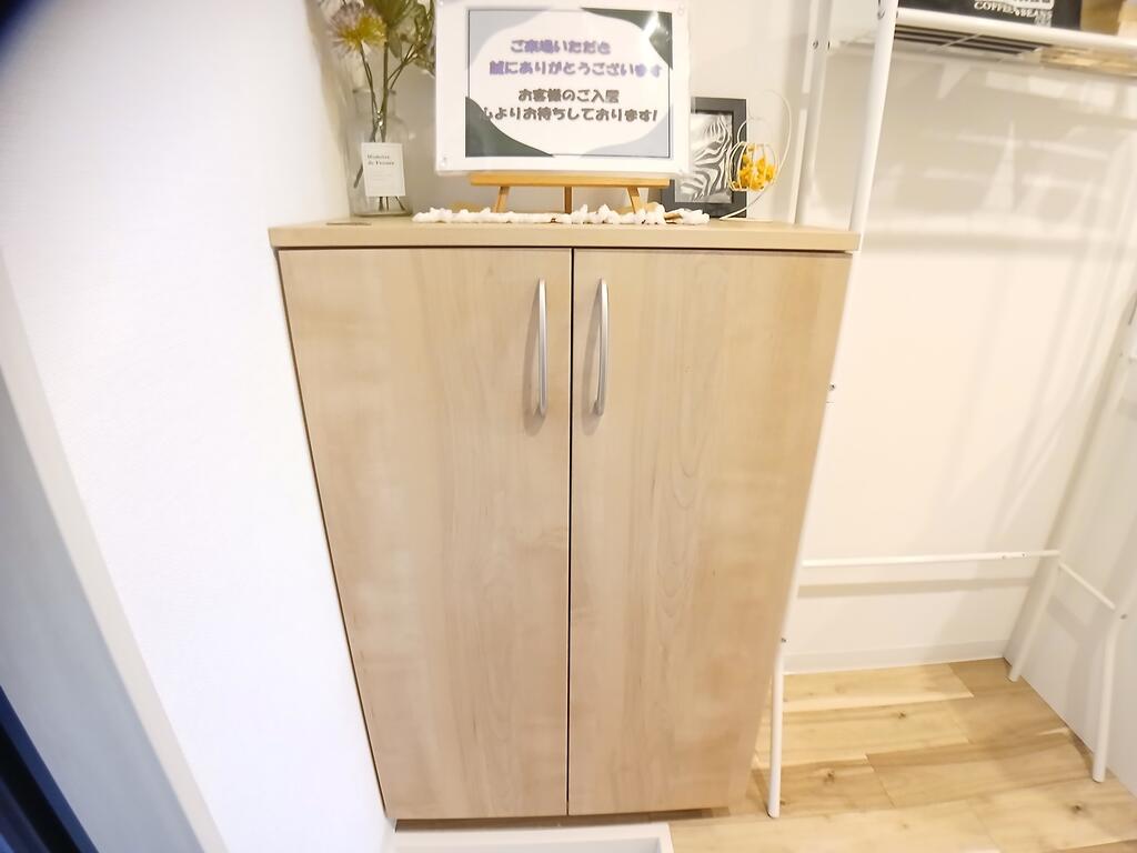 玄関　シューズボックスに収納できて玄関すっきり♪