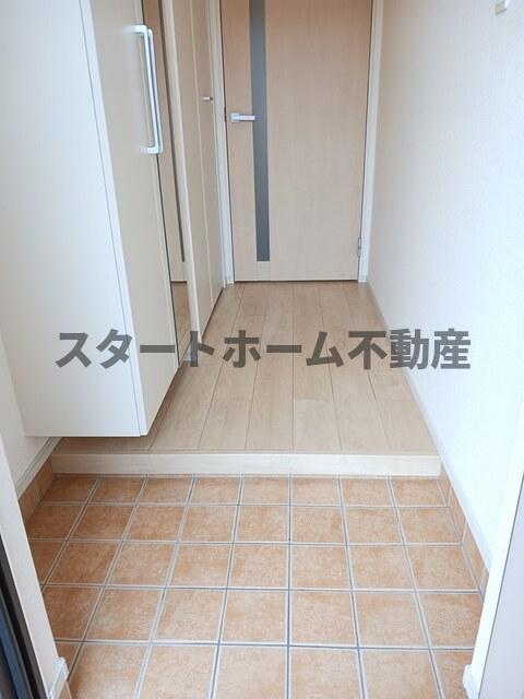 玄関　シンプルで使いやすい玄関です