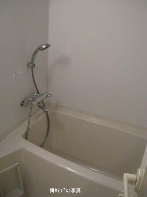 バス・シャワールーム　写真は同タイプ住居です