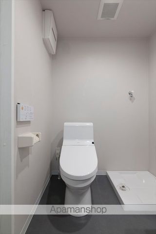 南海高野線 萩原天神駅 徒歩5分 2階建 築11年のトイレ写真