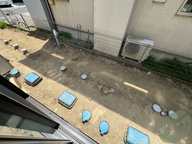 バルコニー　バルコニーはありませんが風通りは良さそうです。