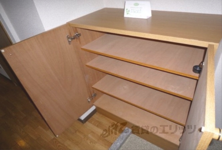 収納　下駄箱