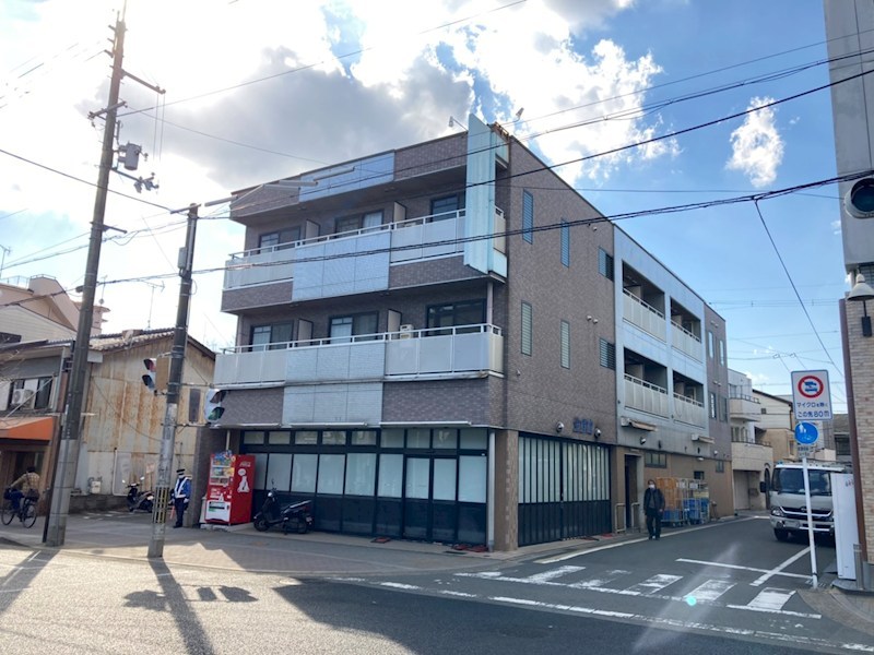 パルティーダなかむらの外観写真