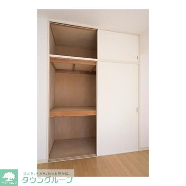 収納　同物件別部屋写真