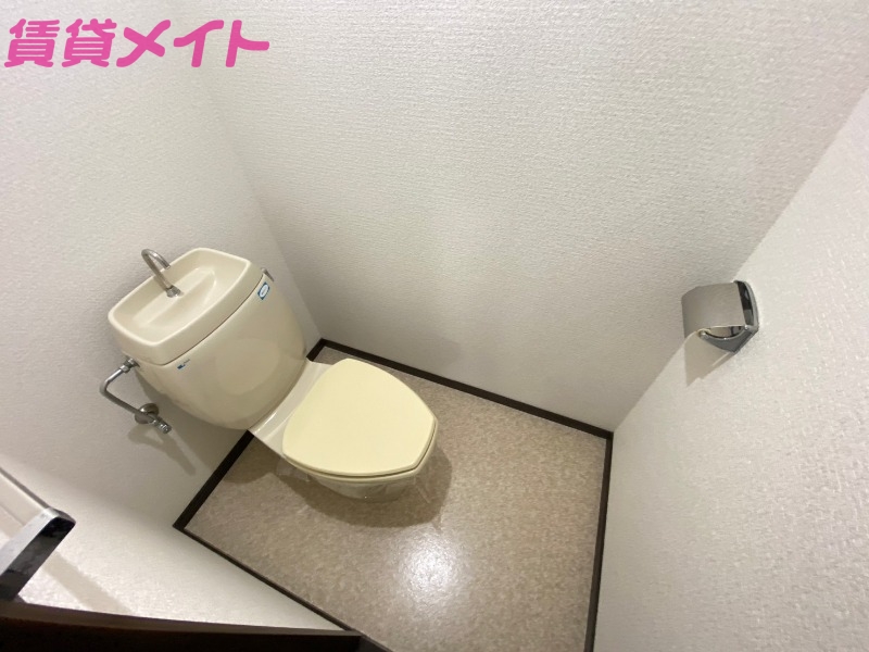 近鉄名古屋線 伊勢朝日駅 徒歩25分 2階建 築35年のトイレ写真