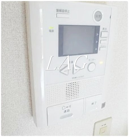 セキュリティ　モニター付きインターホンです。