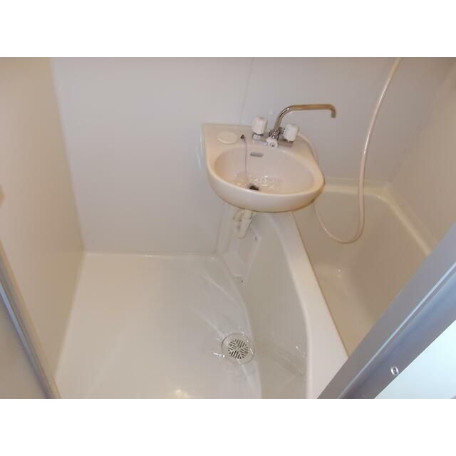 ヴィント田町の風呂写真