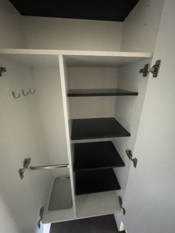 収納　イメージとして同建物他部屋を表示しています