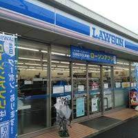 コンビニ　ローソン竹ノ塚駅東店（コンビニ）まで449m