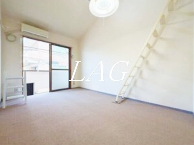 居室・リビング　洋室のお部屋です。