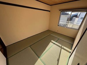 南海泉北線 和泉中央駅 徒歩28分 2階建 築37年の内装写真