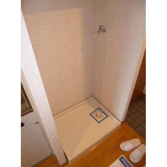 バルコニー　同タイプの別部屋写真