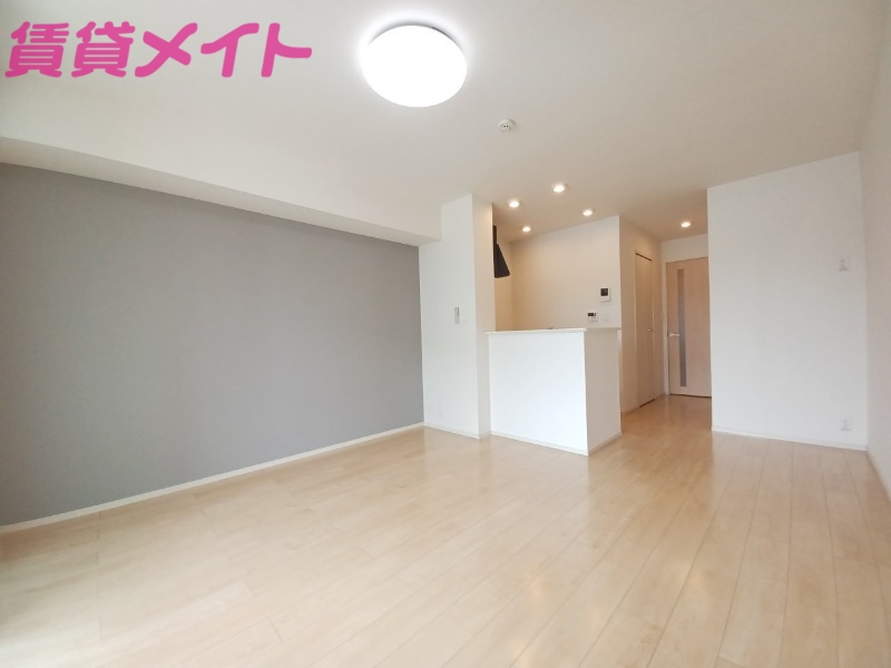 居室・リビング　同タイプの部屋写真です