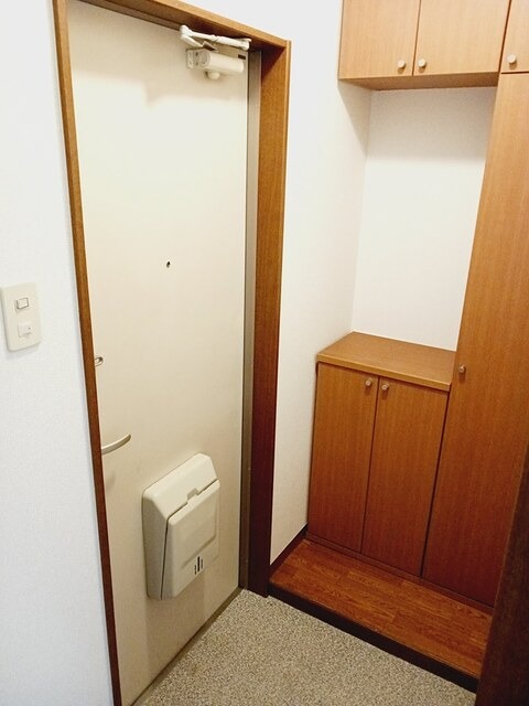 玄関　図面と現状に相違がある場合には現状を優先
