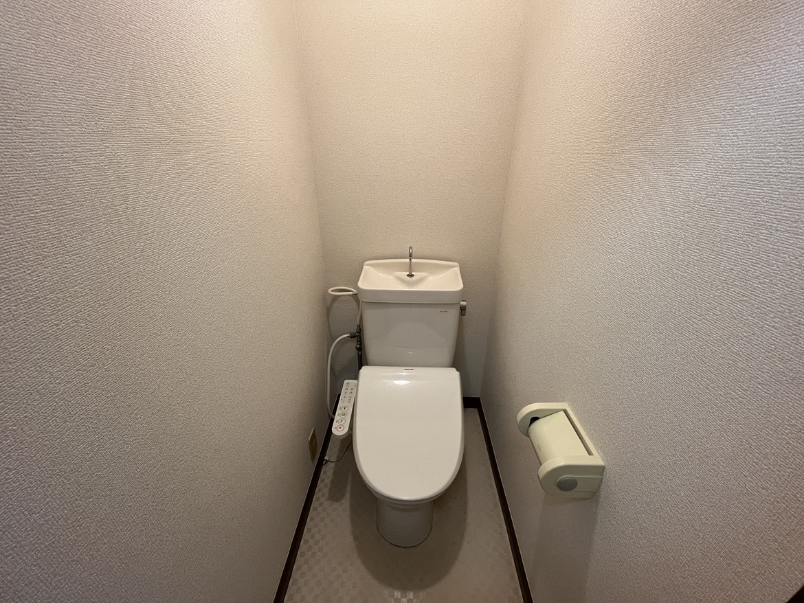 ローズガーデン泉崎のトイレ写真
