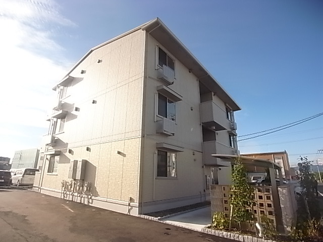 ロイヤルコート空港南