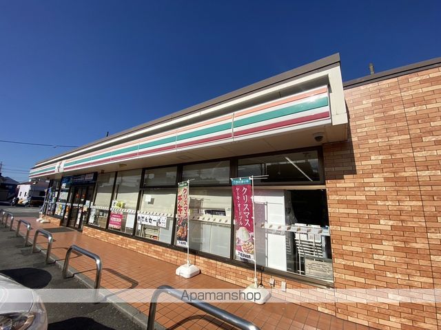 コンビニ　セブン－イレブン草加柳島南店（コンビニ）まで599m