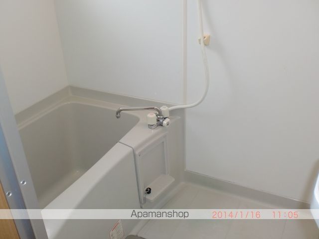コンフォートタウン B棟の風呂写真