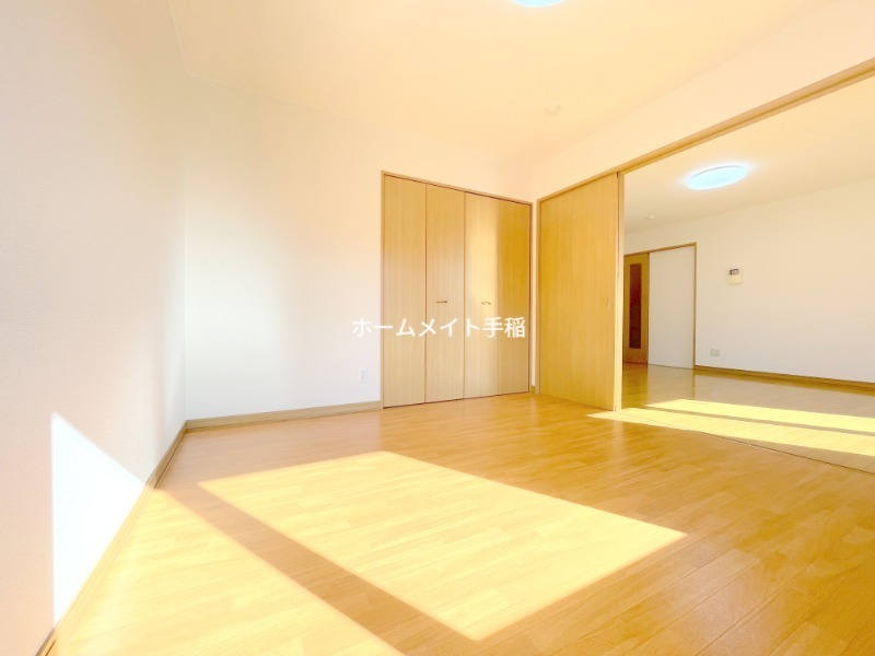 その他部屋・スペース　明るい洋室、寝室にどうぞ♪