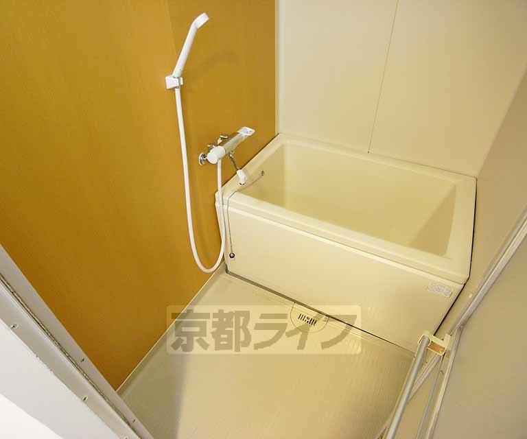 バス・シャワールーム　アクセント入れてます。