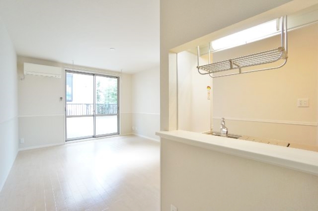 居室・リビング　ＬＤＫです。カウンターキッチン。