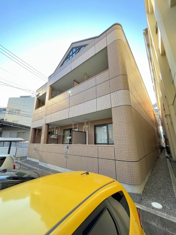 建物外観　内装写真は別号室です