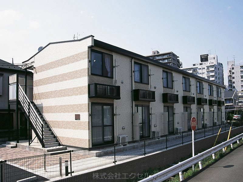 建物外観　聖蹟桜ヶ丘駅徒歩圏内です。