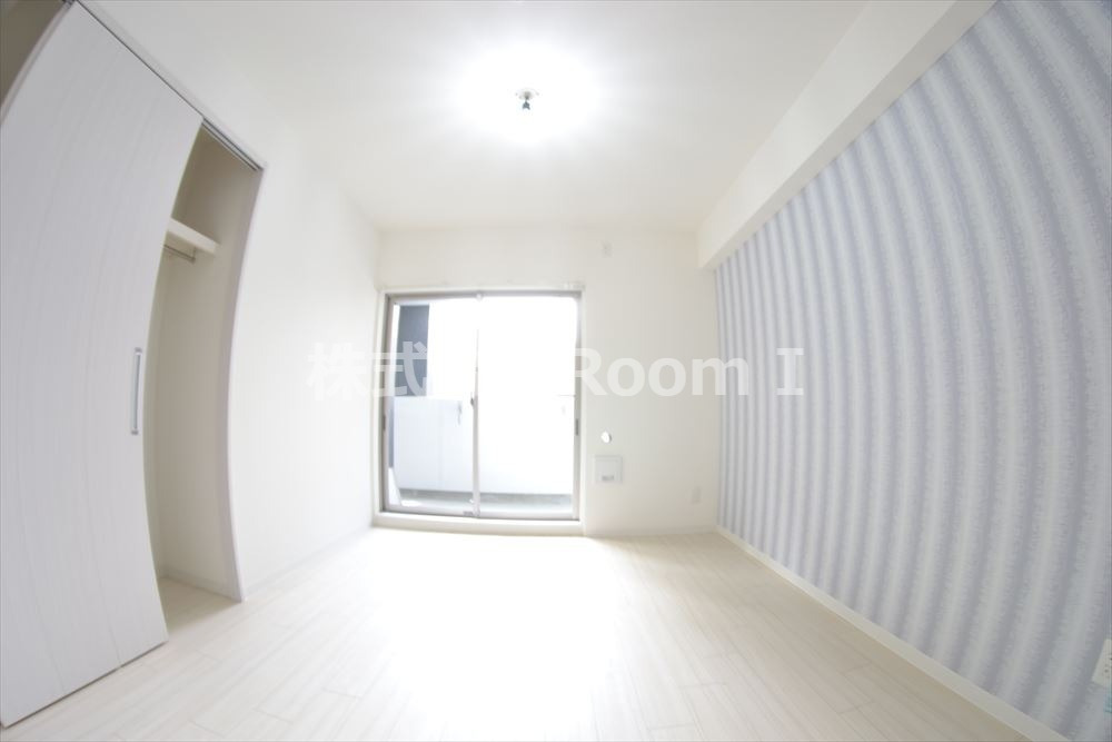 居室・リビング　洋室です 反転