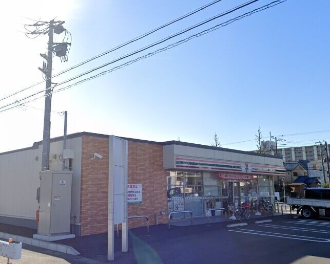 コンビニ　セブンイレブン千葉高洲1丁目店（コンビニ）まで378m