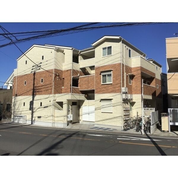 神奈川県横浜市旭区さちが丘（アパート）の賃貸物件の外観