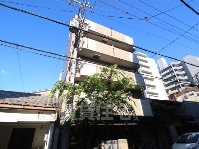 京都市中京区押油小路町のマンションの建物外観