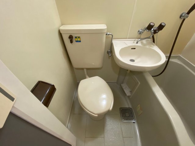 トイレ　ヒルサイド今池