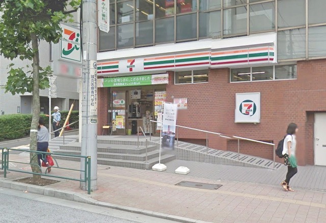コンビニ　セブンイレブン新宿高田馬場1の南店（コンビニ）まで290m