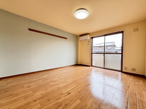 居室・リビング　リビング