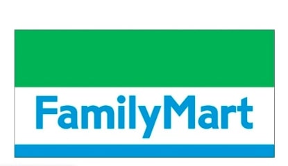 コンビニ　ファミリーマート新宿税務署通り店（コンビニ）まで132m