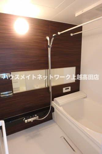 バス・シャワールーム　浴室（追焚機能付）